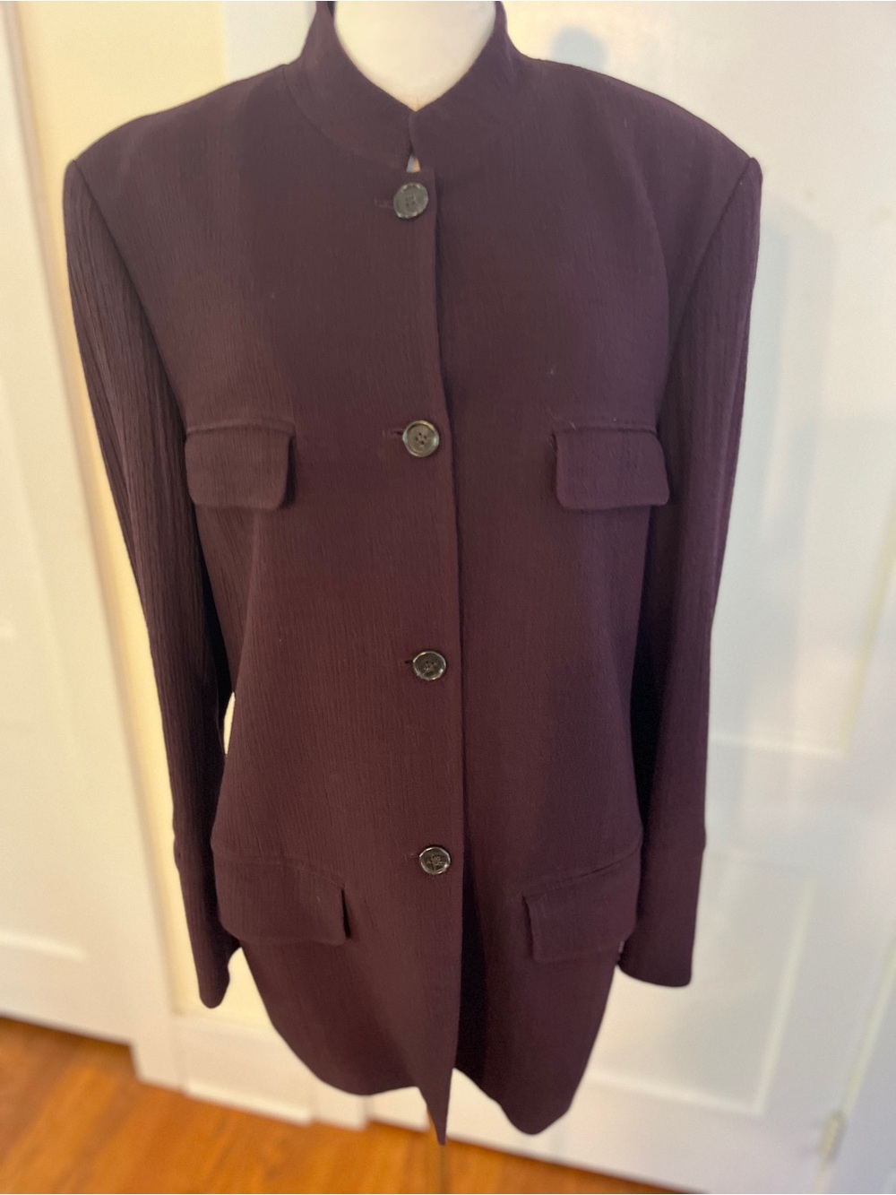 Isaac Mizrahi Size L Deep Plum Textured Jacket — Chic Mandarin Collar Statement